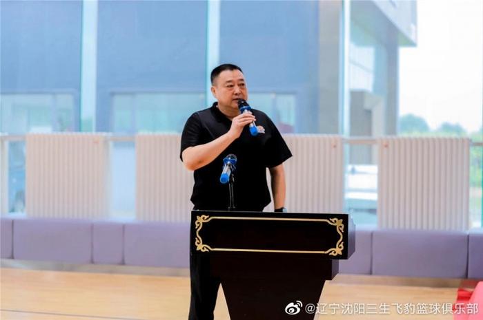 业余爱好者如何在有限时间内提升篮球优势_0