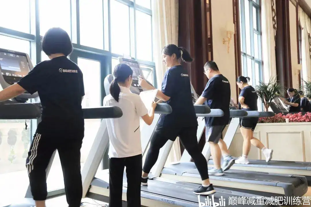 哪里可以找到适合篮球运动员的放松方法?_2
